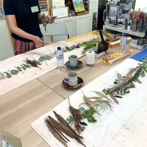 Eco-printing on silk November 2020