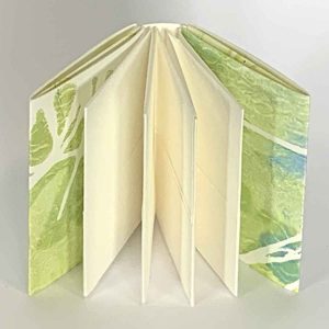 Pocket Treasure Book ABPTP1