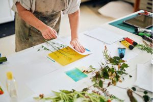 Kim Herringe - Officeworks - How to Make Your Own Gel Plate Print